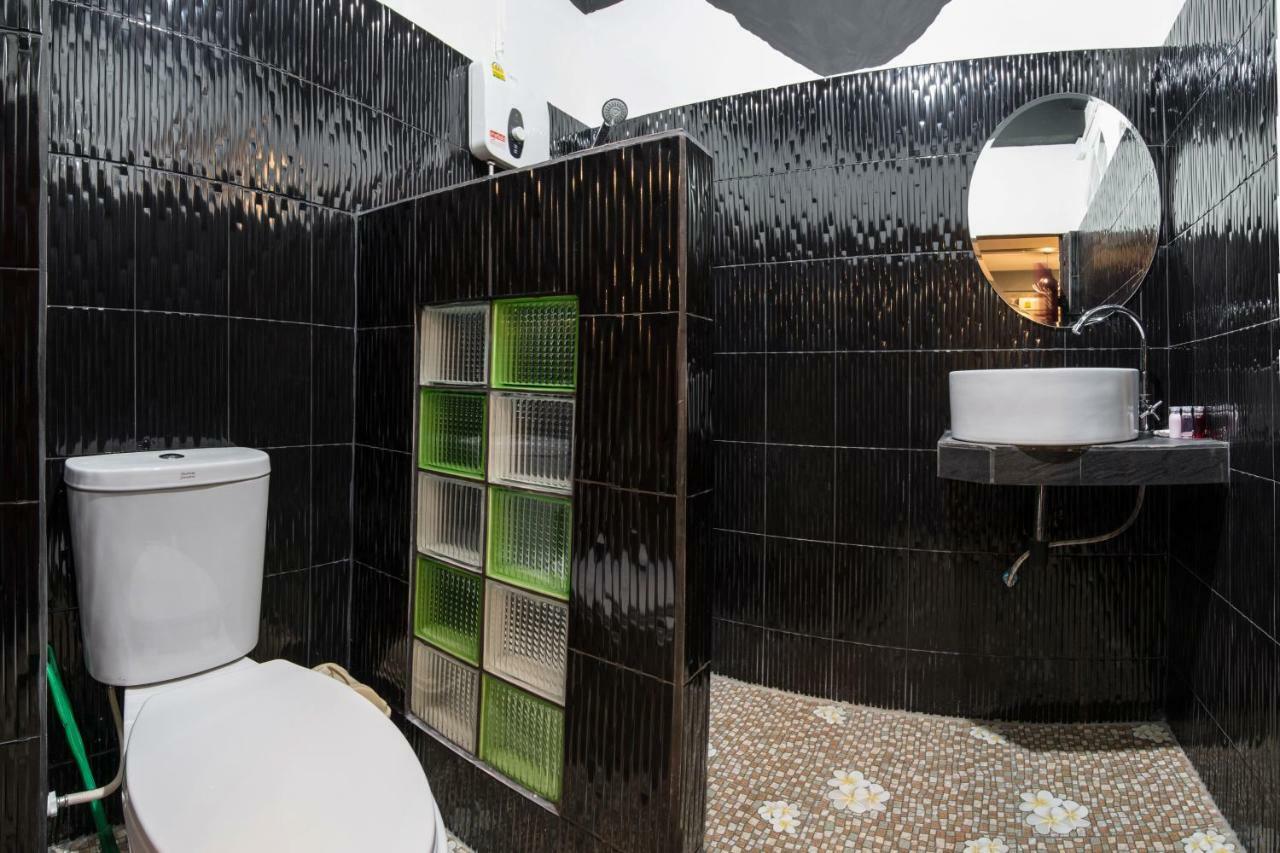 בנגקוק Sawatdee Guesthouse The Original מראה חיצוני תמונה
