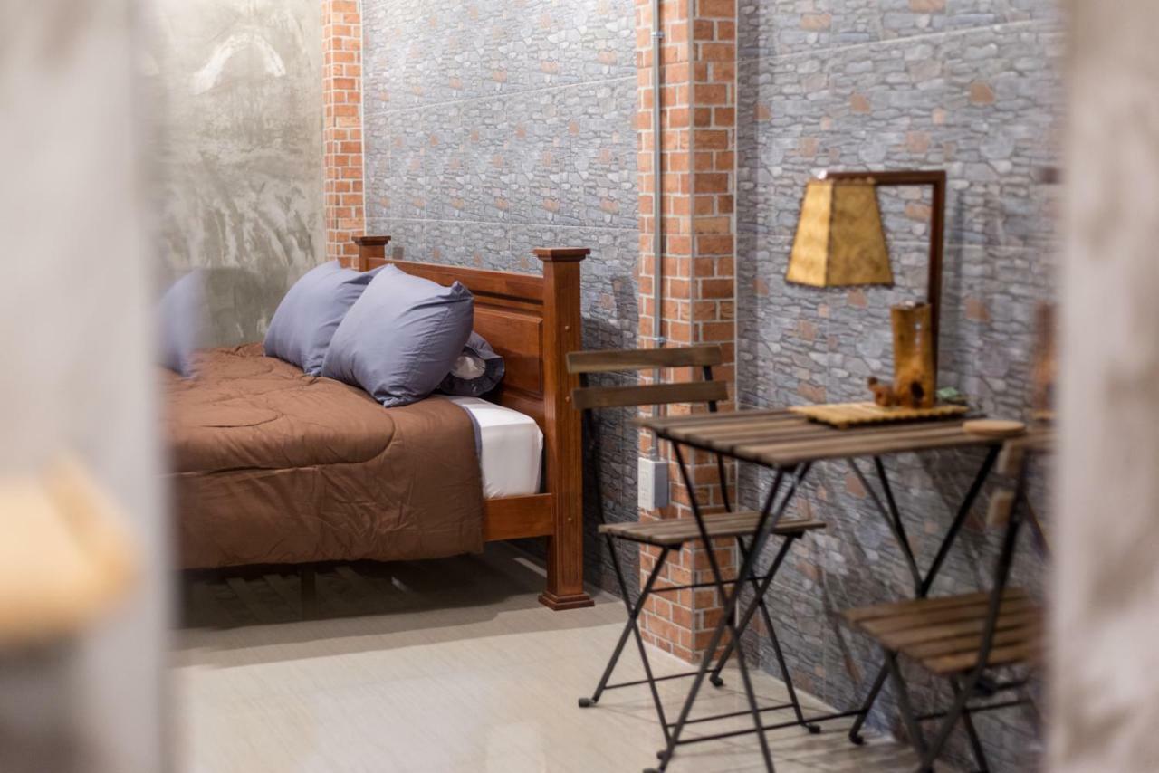 בנגקוק Sawatdee Guesthouse The Original מראה חיצוני תמונה