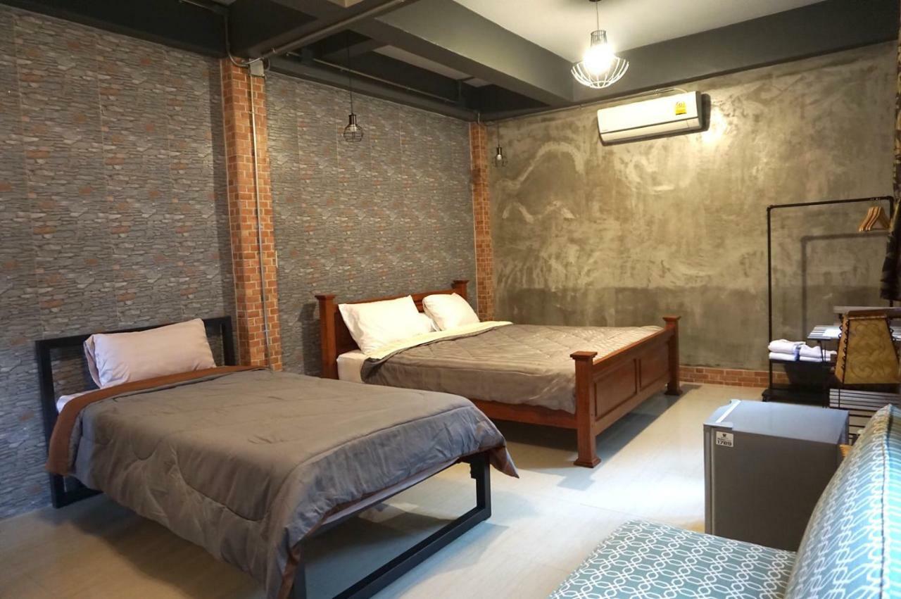 בנגקוק Sawatdee Guesthouse The Original מראה חיצוני תמונה